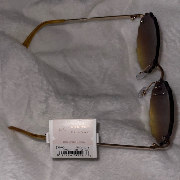 NWT Lauren Conrad wavy ombré sunglasses - Picture 2 of 2